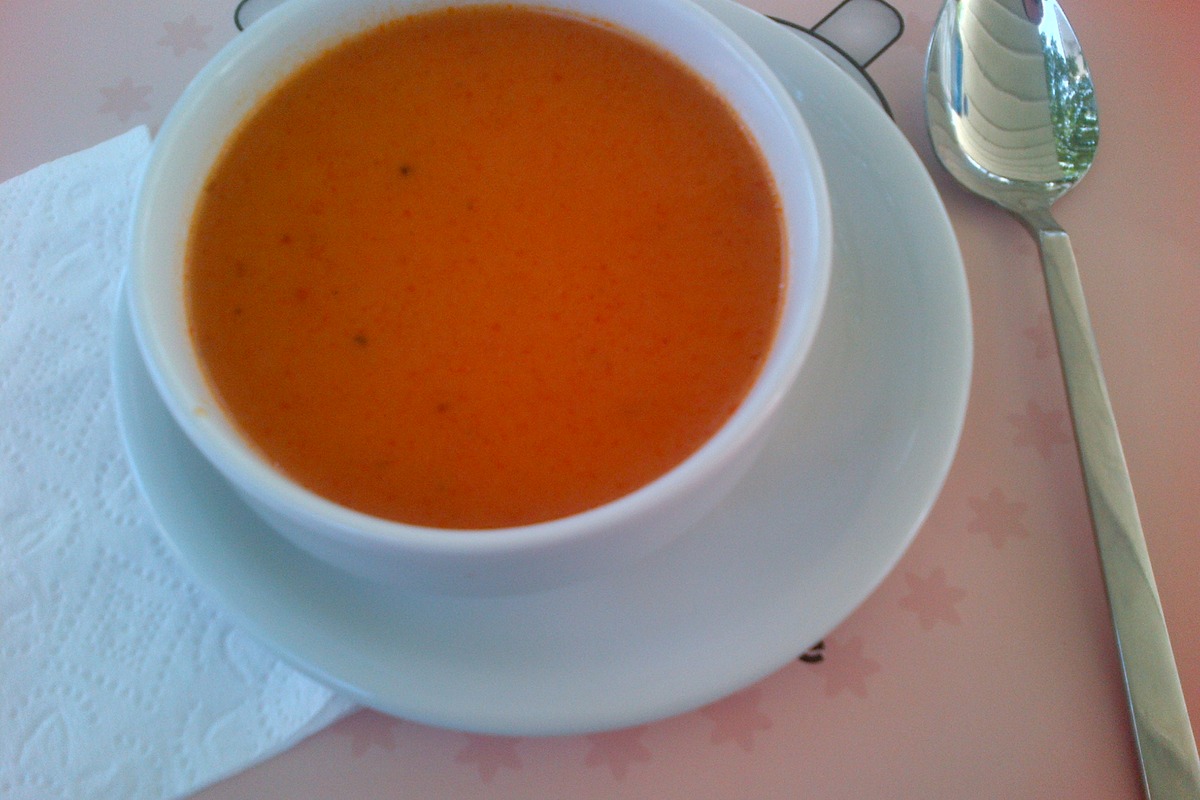 شوربة طماطم